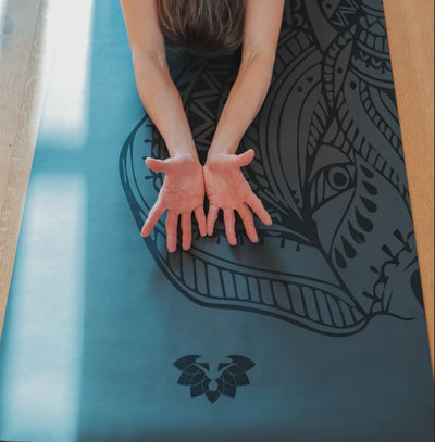 Yogamatten Testsieger 2023 - Yosana Studioline Naturkautschuk Yogamatte mit Ultra Grip